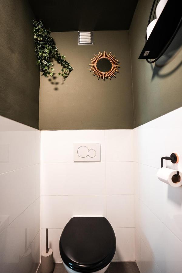 The Lion King - 6 Person Linked Apartment With Roof Terrace Groningue Extérieur photo