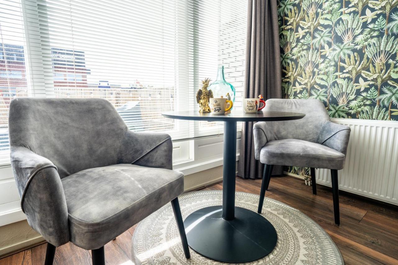 The Lion King - 6 Person Linked Apartment With Roof Terrace Groningue Extérieur photo